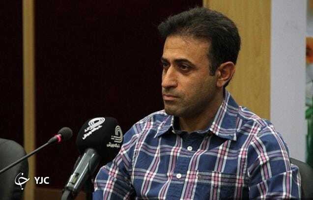 چمن ورزشی در شأن شهر شیراز آماده شود