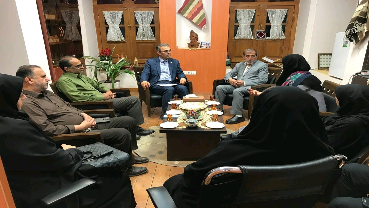 پیشنهاد تشکیل فراکسیون صنایع دستی در مجلس