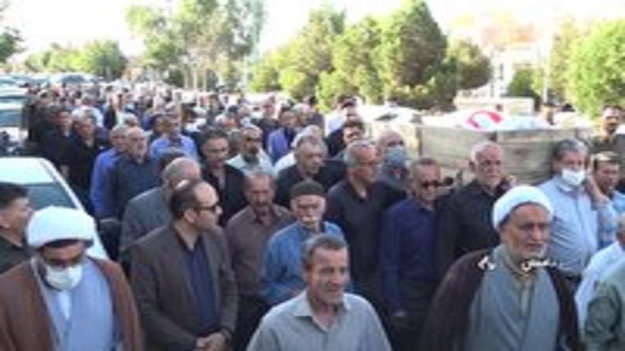 تشییع پیکر استاد زبان و ادبیات کشور در دامغان