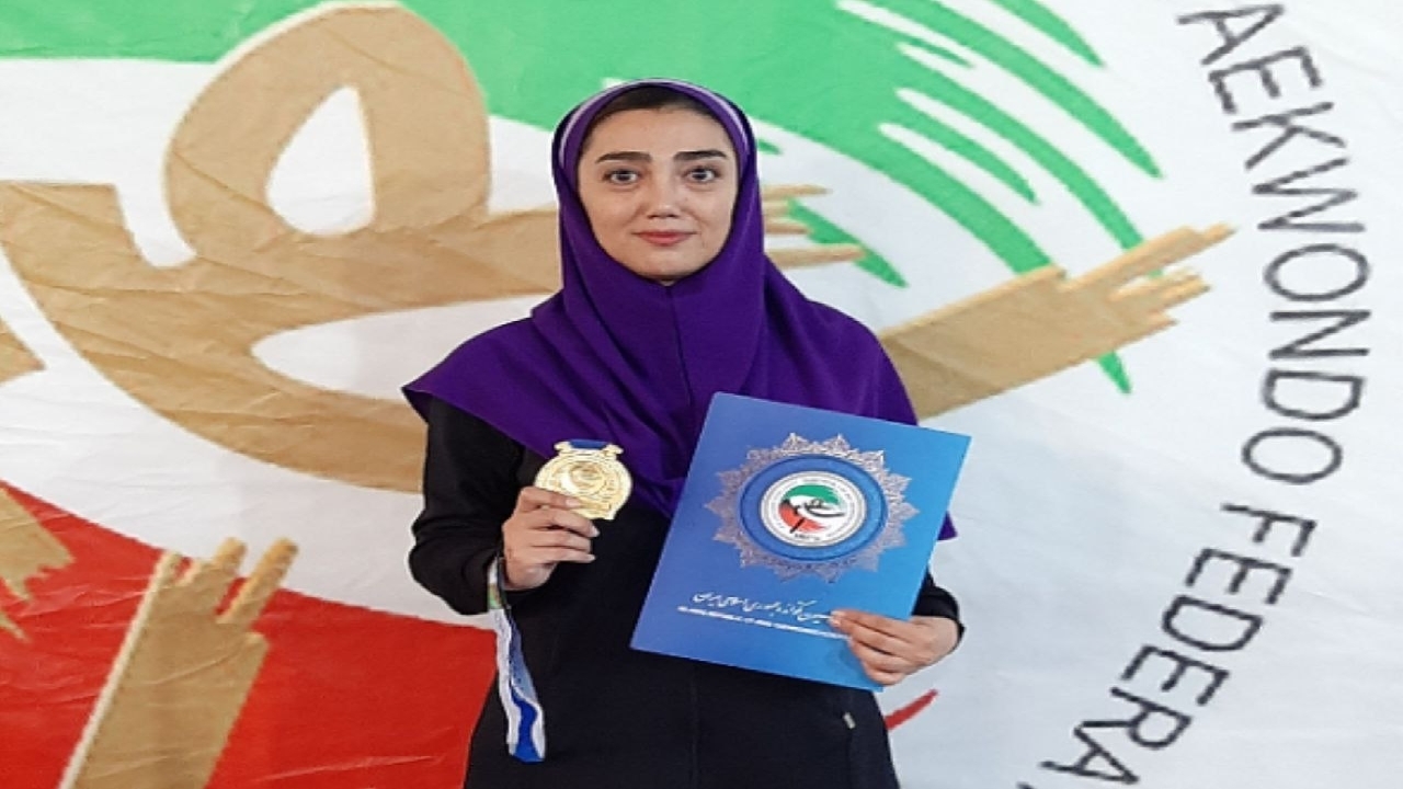 مربی چهارمحال و بختیاری برترین سرپرست مسابقات لیگ دسته یک تکواندو کشور شد