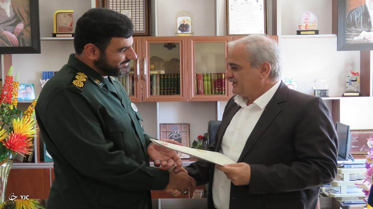 دیدار مسئولان با فرمانده جدید سپاه مهاباد