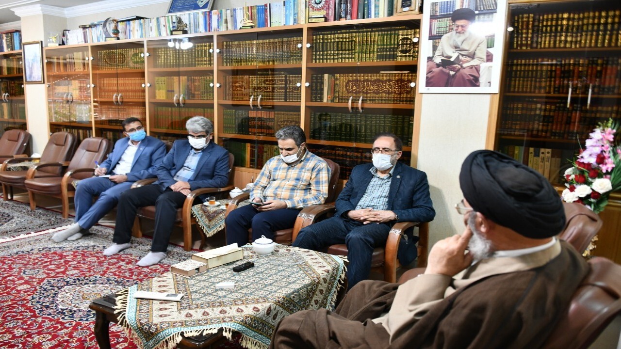 تقدیر امام جمعه اصفهان از خدمات تامین اجتماعی