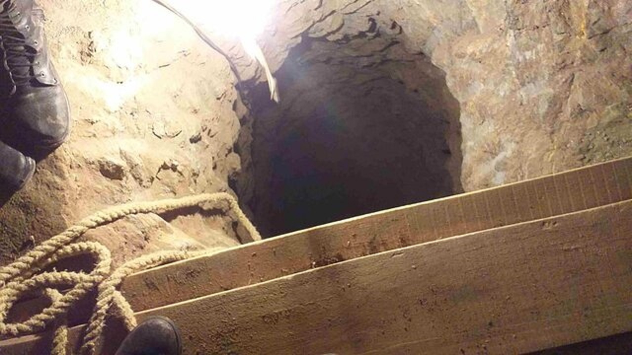 حفاران غیر مجاز در روستای گردشگری ملحمدره  اسد آباد در دام قانون