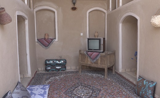 از ابتدای امسال بیش از هزار و ۴۰۰ مسافر از خانه&zwnj;های بوم گردی در خوسف بازدید کردند.