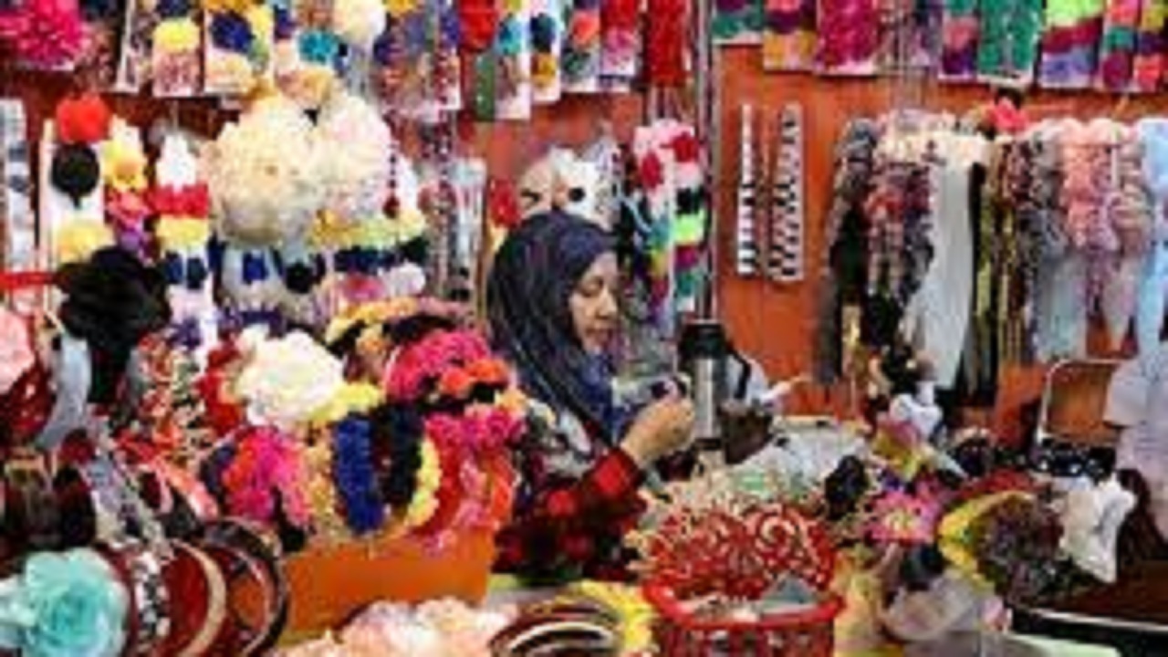 نمایشگاه عرضه محصولات وتولیدات بانوان کارآفرین