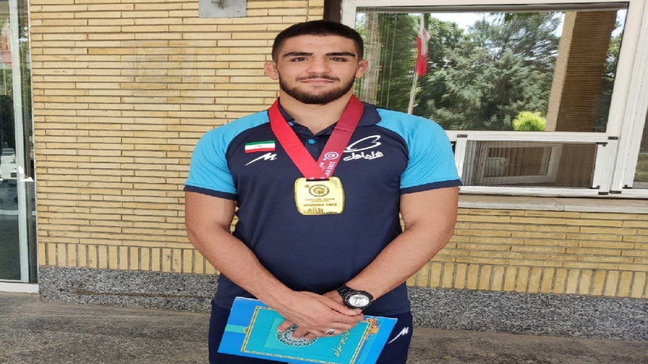 دعوت کشتی گیر کردستانی به اردوی تیم ملی