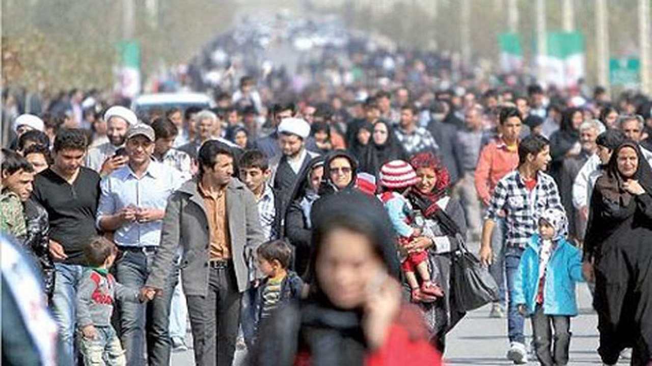 آسیب‌شناسی در هم ریختگی پوشش‌های زنانه و مردانه