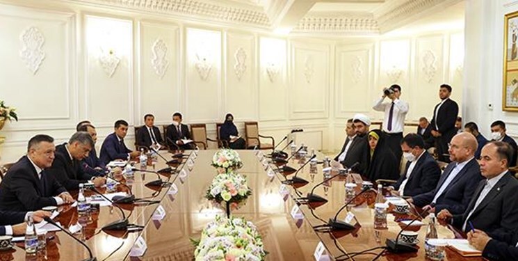 بازار پرجمعیت ازبکستان ظرفیت قابل‌توجهی برای بازرگانان ایرانی است