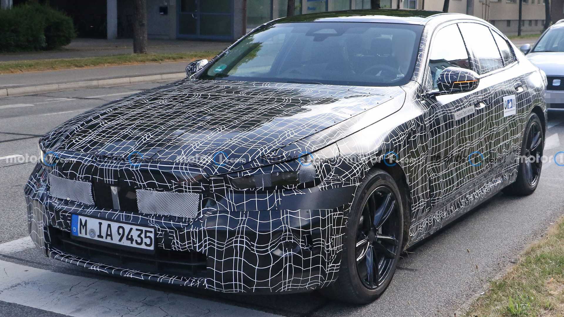 خودروی 2023 BMW 5 Series