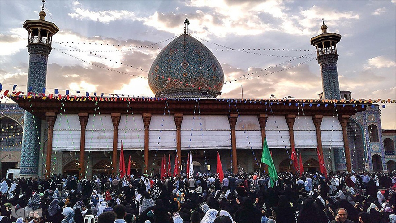 اجتماع ۲۰ هزار نفری وارثان غدیر در حرم مطهر شاهچراغ
