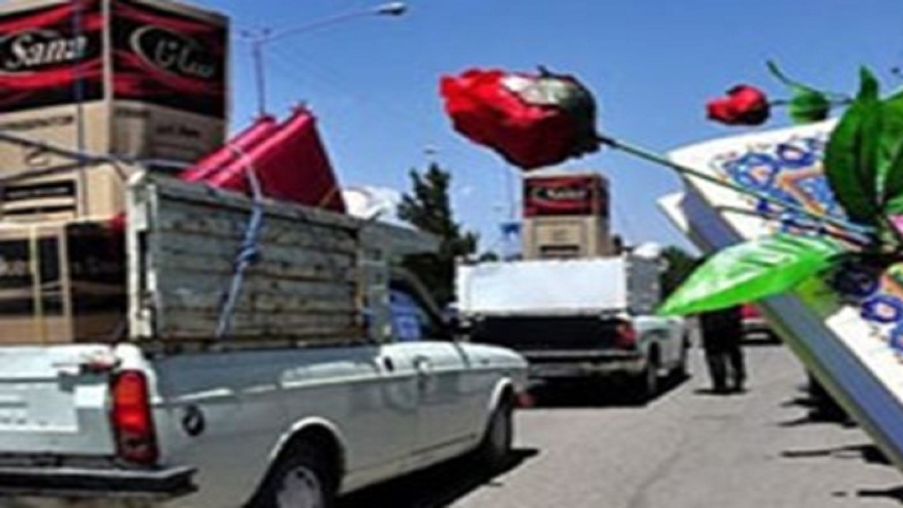 اهدای ۱۰ سری جهیزیه به نوعروسان نیازمند در آذرشهر