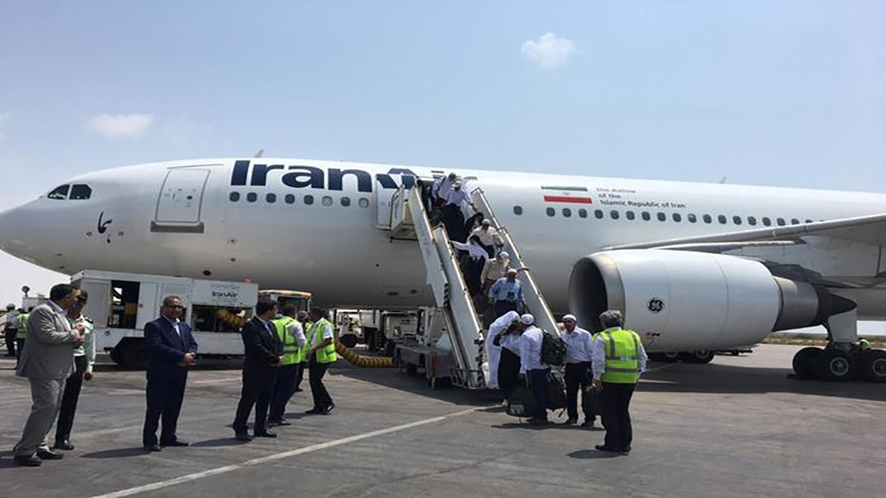 نخستین گروه از حجاج هرمزگانی به کشور بازگشت
