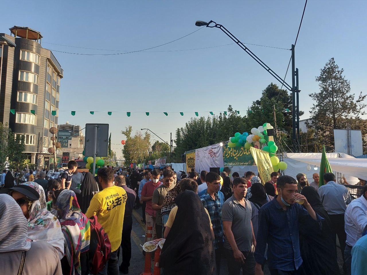 میزبانی میدان ولیعصر از جشن ۱۰ کیلومتری عید غدیر+ تصاویر