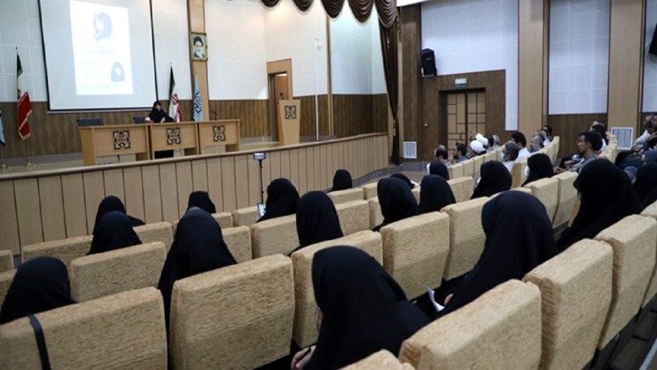 دستکاری پوستر اطلاع رسانی همایش عفاف تکذیب شد