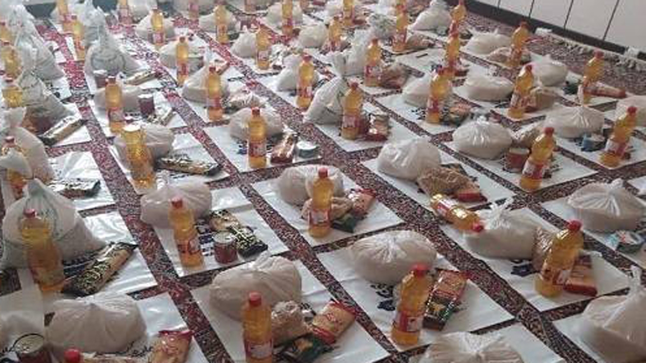 توزیع بسته معیشتی در کازرون