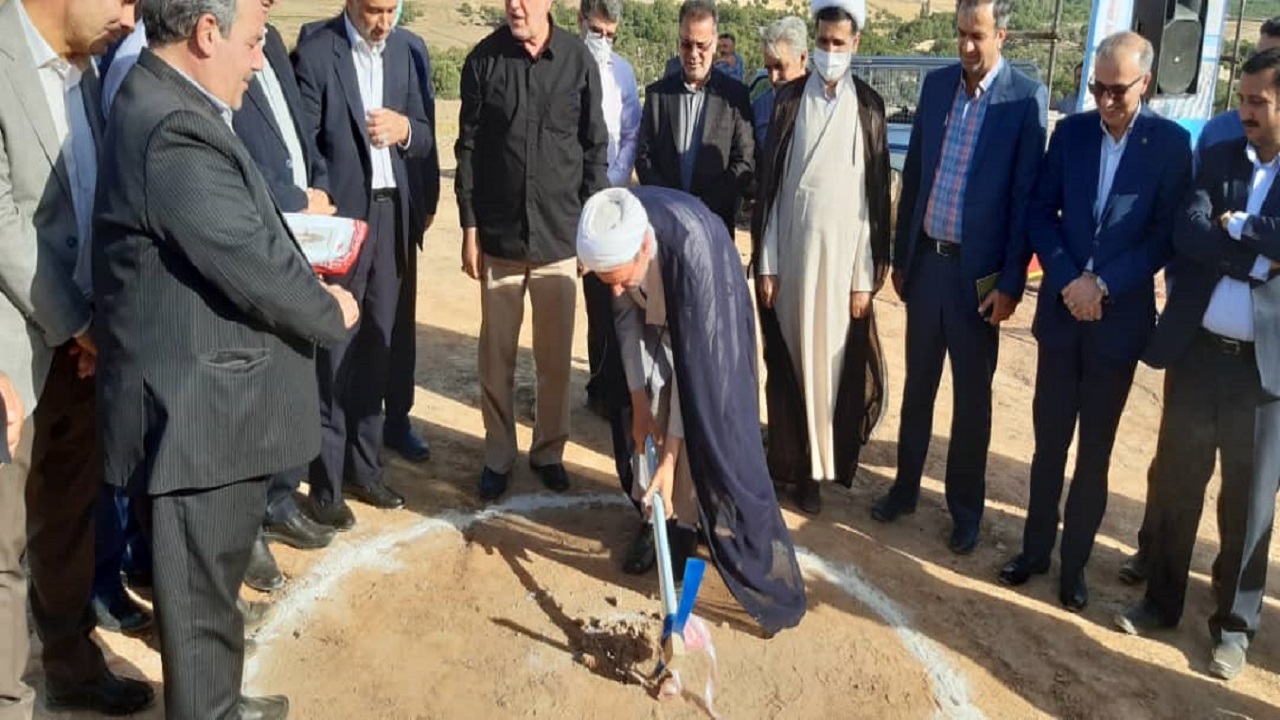 کلنگ‌زنی یک هزار واحد طرح نهضت ملی مسکن در همدان