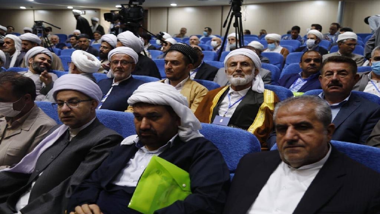 استکبار جهانی به دنبال تضعیف امت اسلامی است
