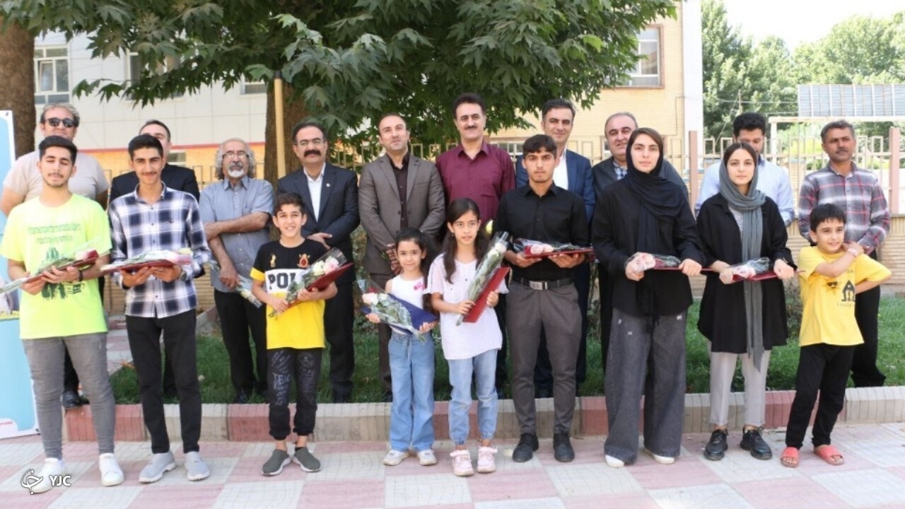 جشنواره خوشنویسی تامین اجتماعی مهاباد به کار خود پایان داد