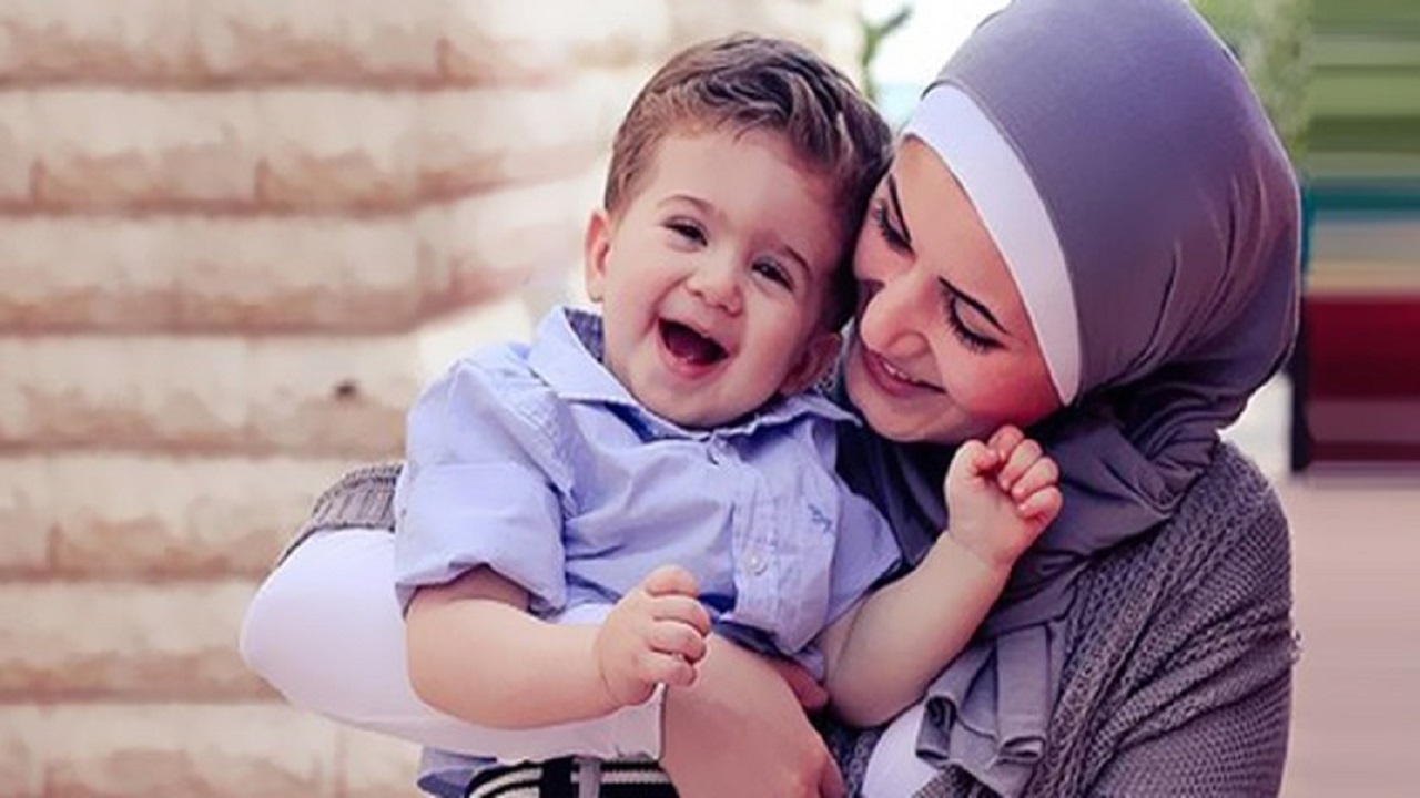 اقدام تشویقی کارفرما برای فرزندآوری کارگران