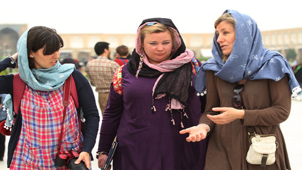 حیرت گردشگران روسی از معماری ایرانی + فیلم