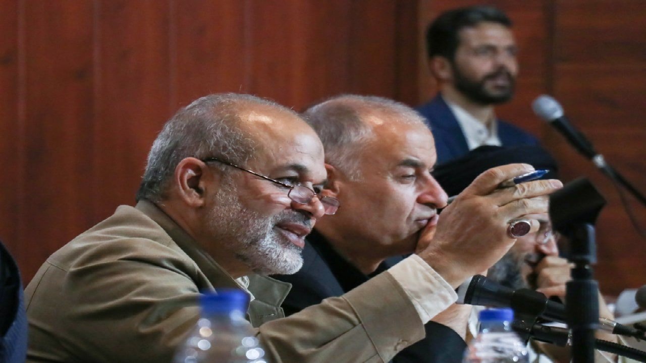 دولت سیزدهم خود را متعهد میداند نیاز‌های مردم را دنبال کند