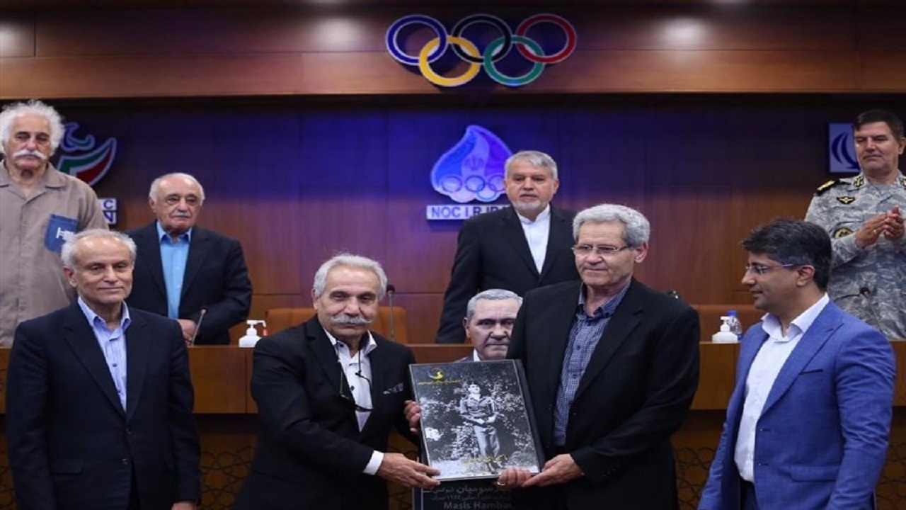 هامبارسومیان: کسب اولین مدال جهانی بوکس برای ایران اتفاق بزرگی بود