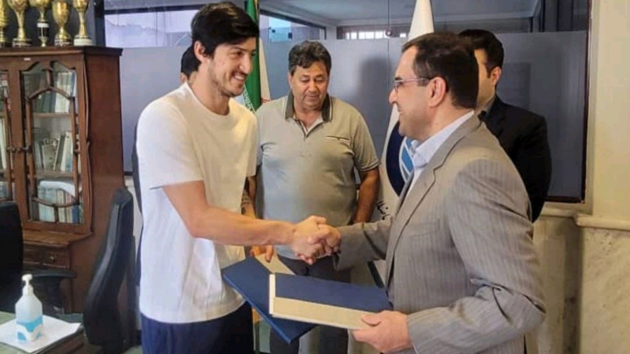 حفر و تجهیز یک حلقه چاه آب؛ هدیه سردار آزمون و پدرش به مرز نشینان گنبدکاووس