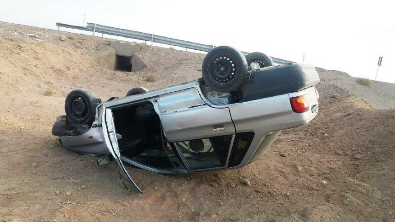 واژگونی پراید در همدان یک کشته و یک مجروح برجا گذاشت