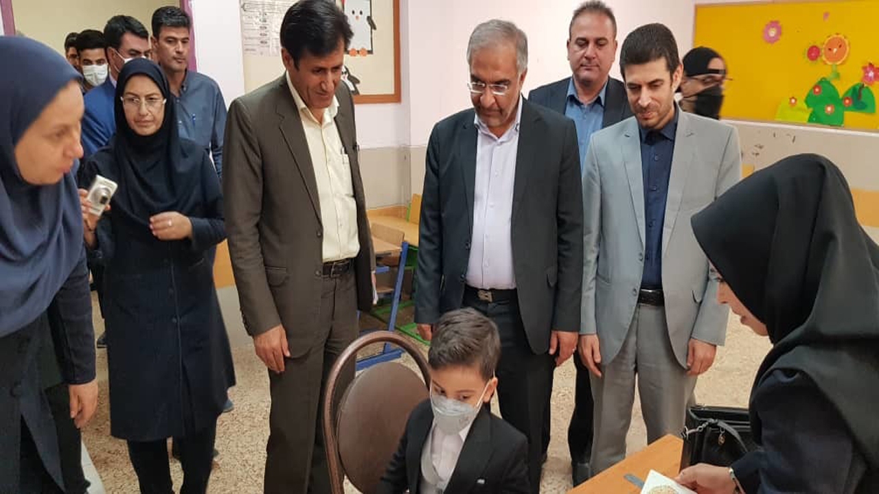 ۱۰۵ هزار نوآموز بدو ورود به دبستان در فارس سنجش سلامت می‌شوند
