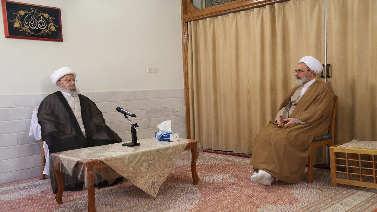 دیدار با سران ادیان مذاهب، اختلافات را کاهش می‌دهد