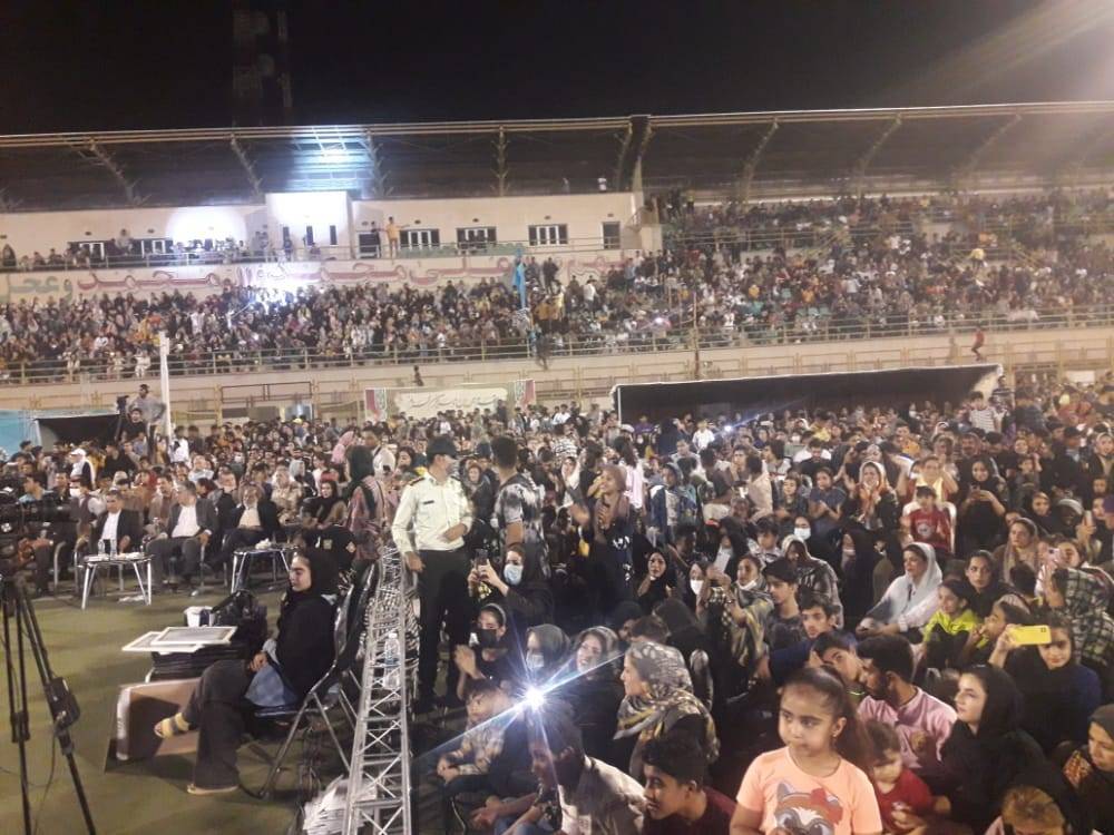 حضور مردم در هشتمین جشن قهرمانی تیم بم در لیگ برتر بانوان 