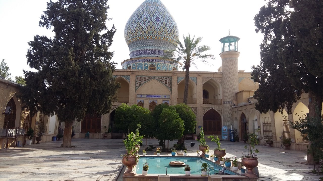 از
