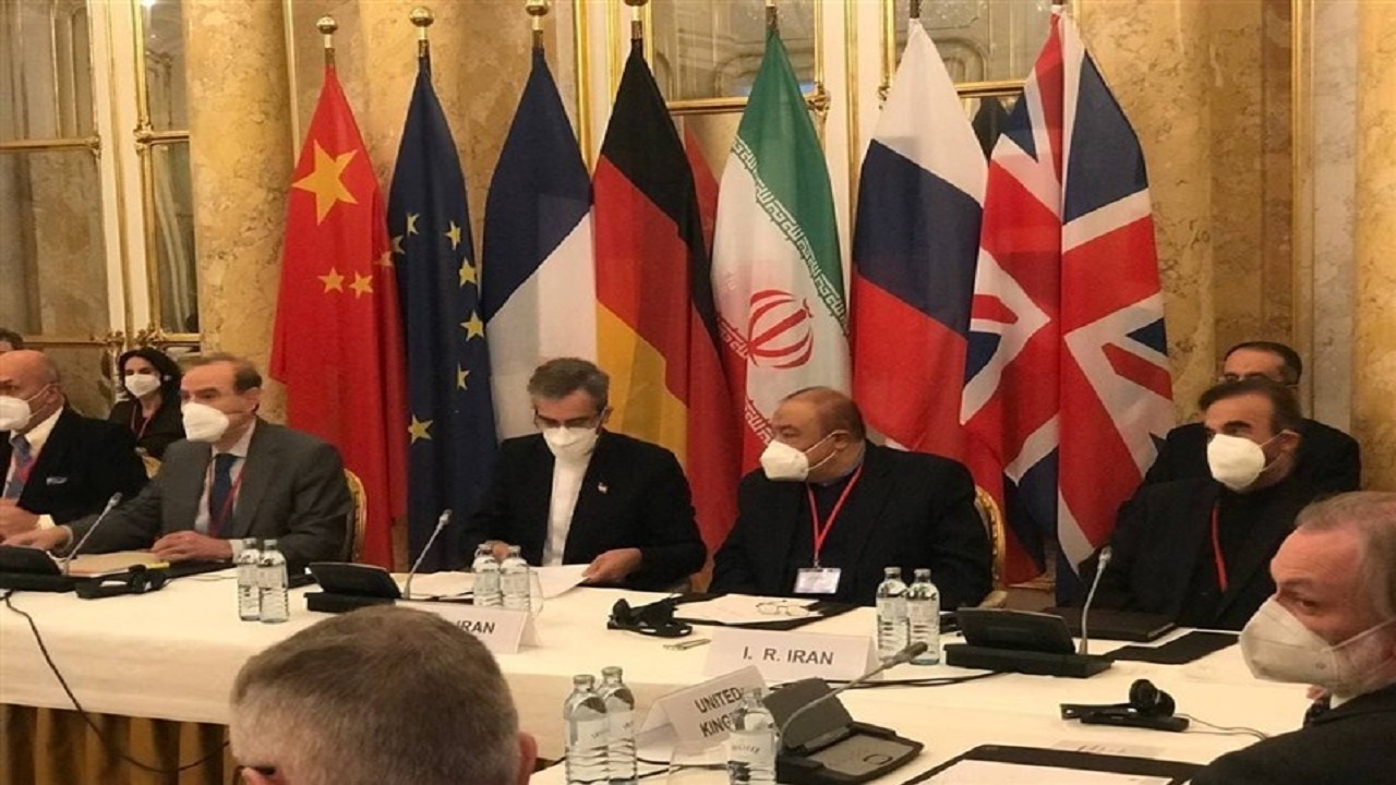 پولیتیکو: مذاکره غیر مستقیم ایران و آمریکا روز سه شنبه آغاز می‌شود