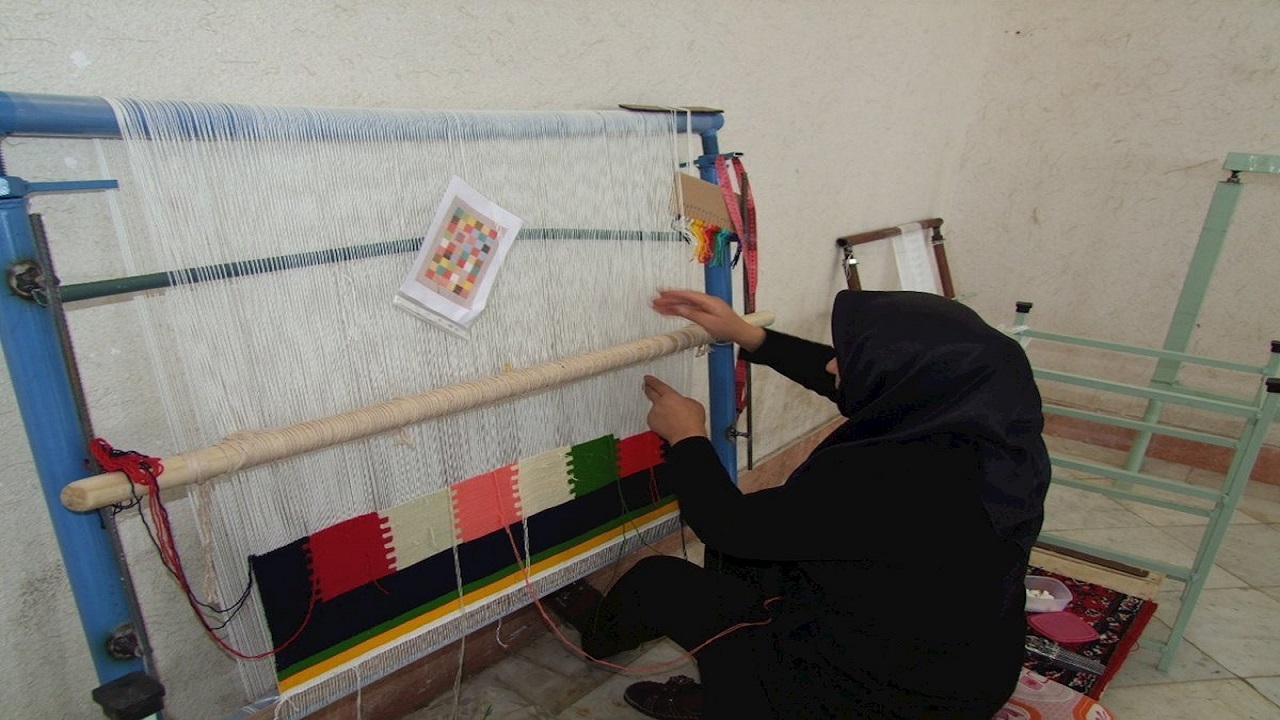 صدور ۴۲ پروانه تولید انفرادی و کارگاهی صنایع دستی در گرمی