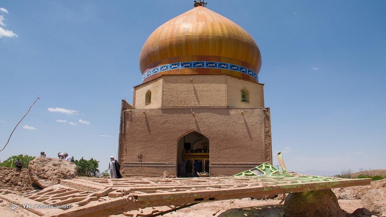 آرامگاه تاریخی عارف زرندی مرمت می شود