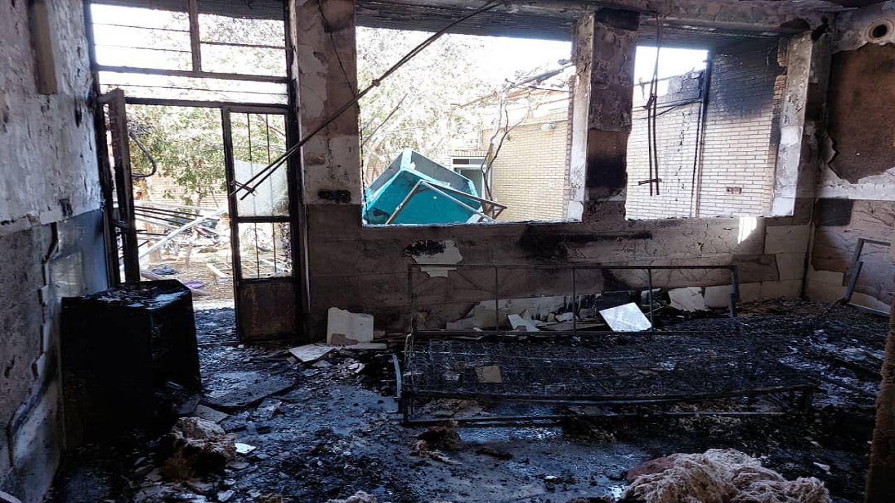 خانه ای که خاکستر شد