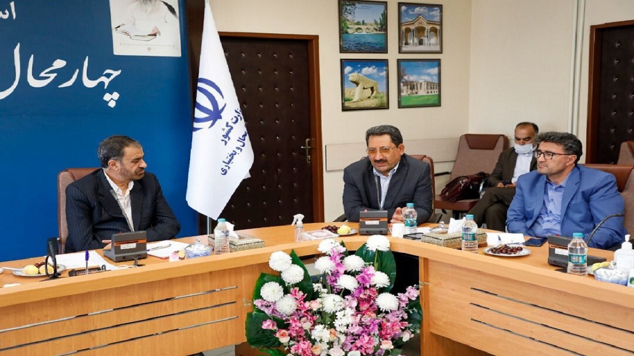 رفع موانع سرمایه‌گذاری در جهت رونق و توسعه چهارمحال و بختیاری