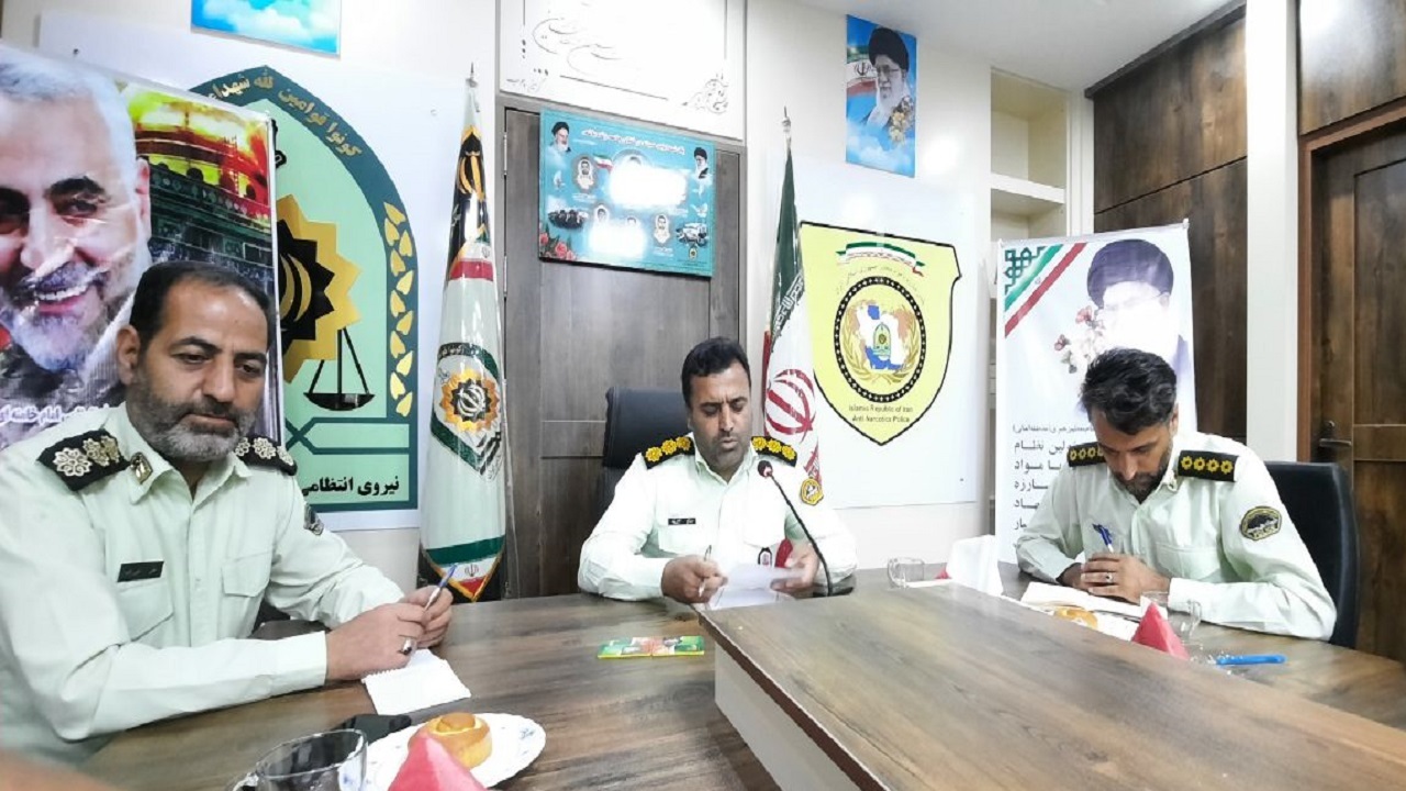 کشف نزدیک به ۲ تن مواد مخدر در استان آذربایجان غربی/انهدام ۱۱ باند تهیه و توزیع مواد مخدر
