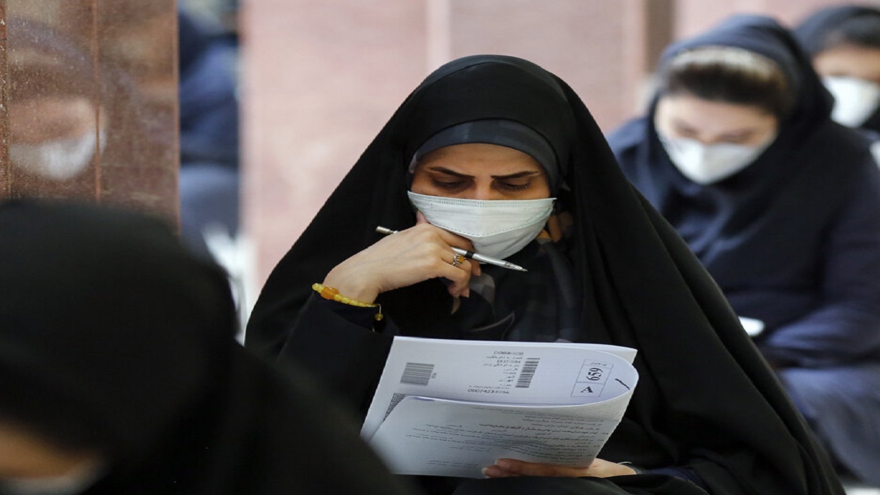 رقابت بیش از ۱۱۸ هزار داوطلب ورود به دانشگاه ها در خراسان رضوی آغاز شد
