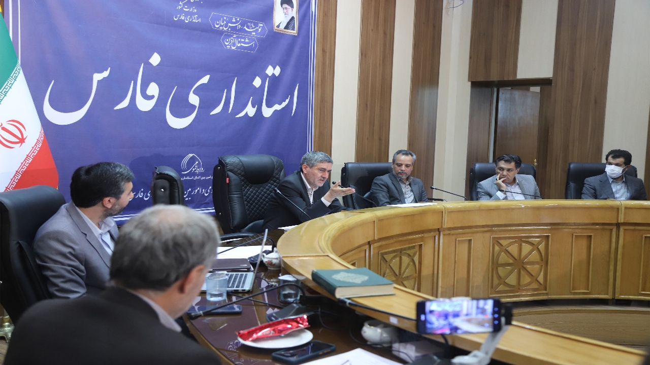 تاکید استاندار فارس بر فعالیت مبتنی بر دانش در استان
