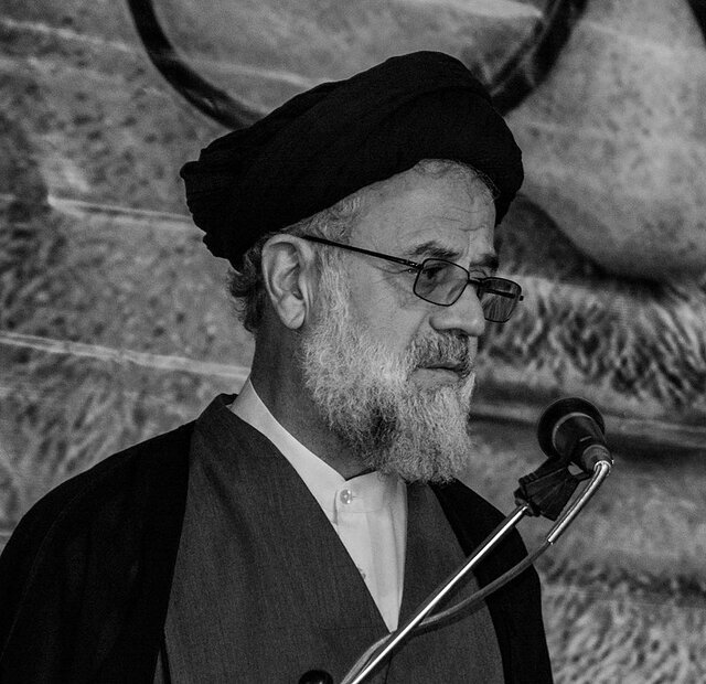 جوانی که در ۳۱ سالگی پدرِ توابین شد