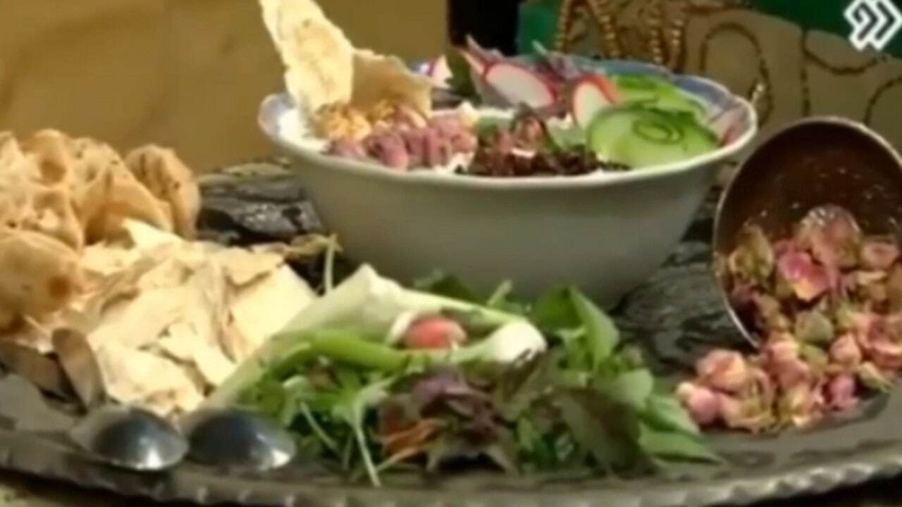 طرز تهيه آب دوغ خيار + فيلم