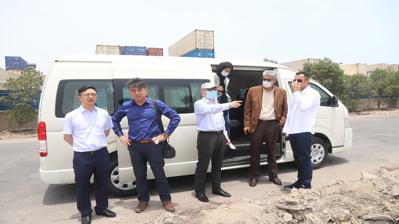 بازدید یک هیات تجاری چینی از بندر شهید رجایی بندرعباس