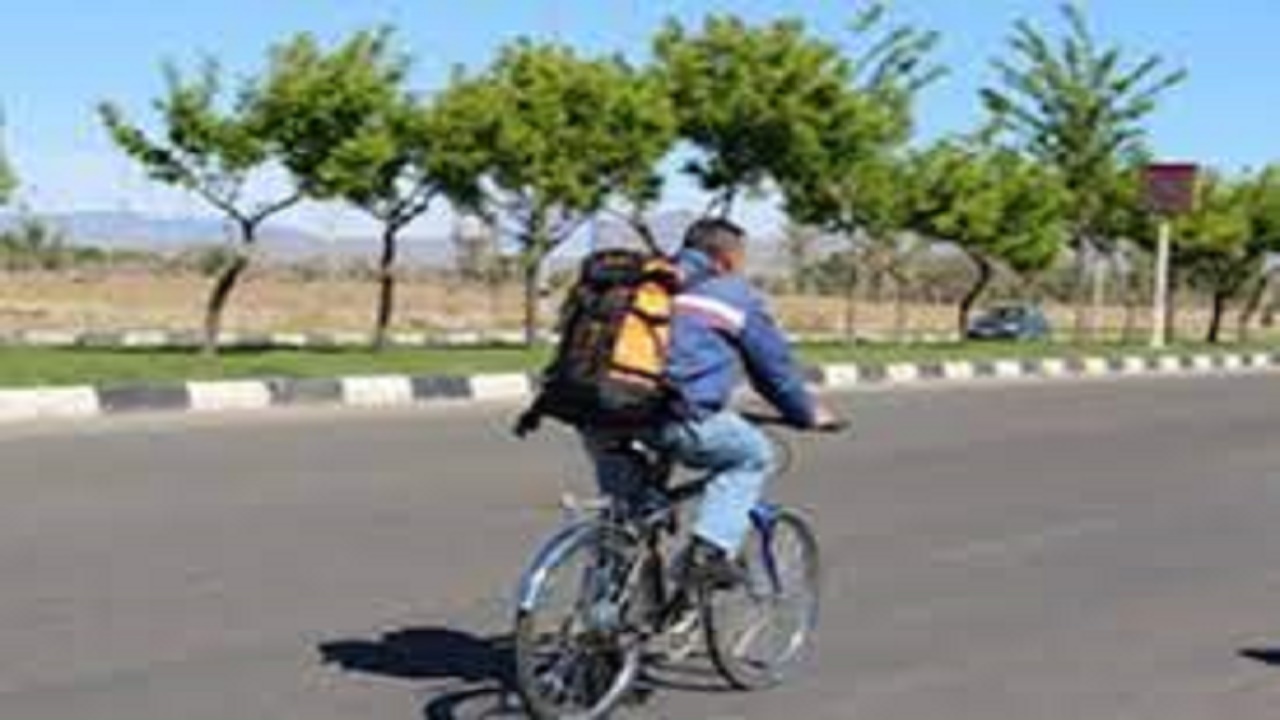 رکاب زنی از شمال تا غرب کشور با شعار ورزش آری و نه به اعتیاد