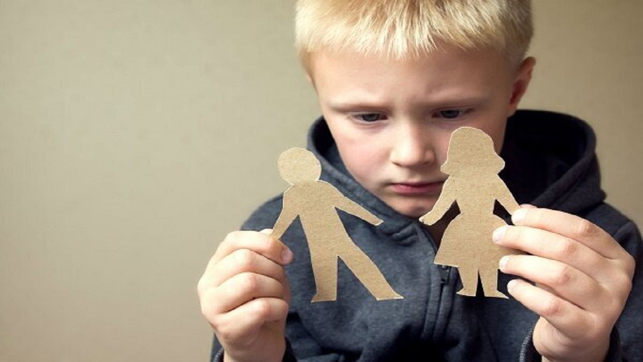 چطور به کودکمان احساس امنیت بدهیم؟