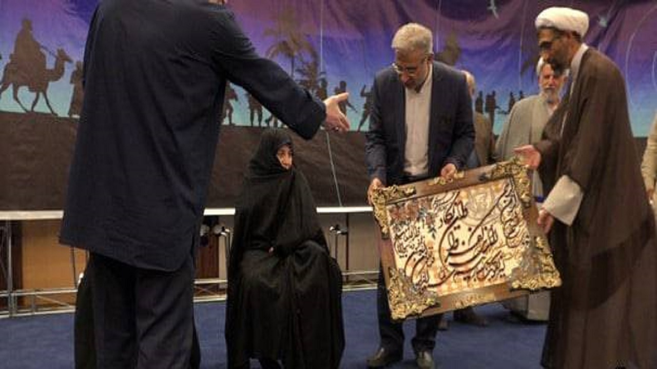 تجلیل از خانواده «جوانمرد قصاب» در قم