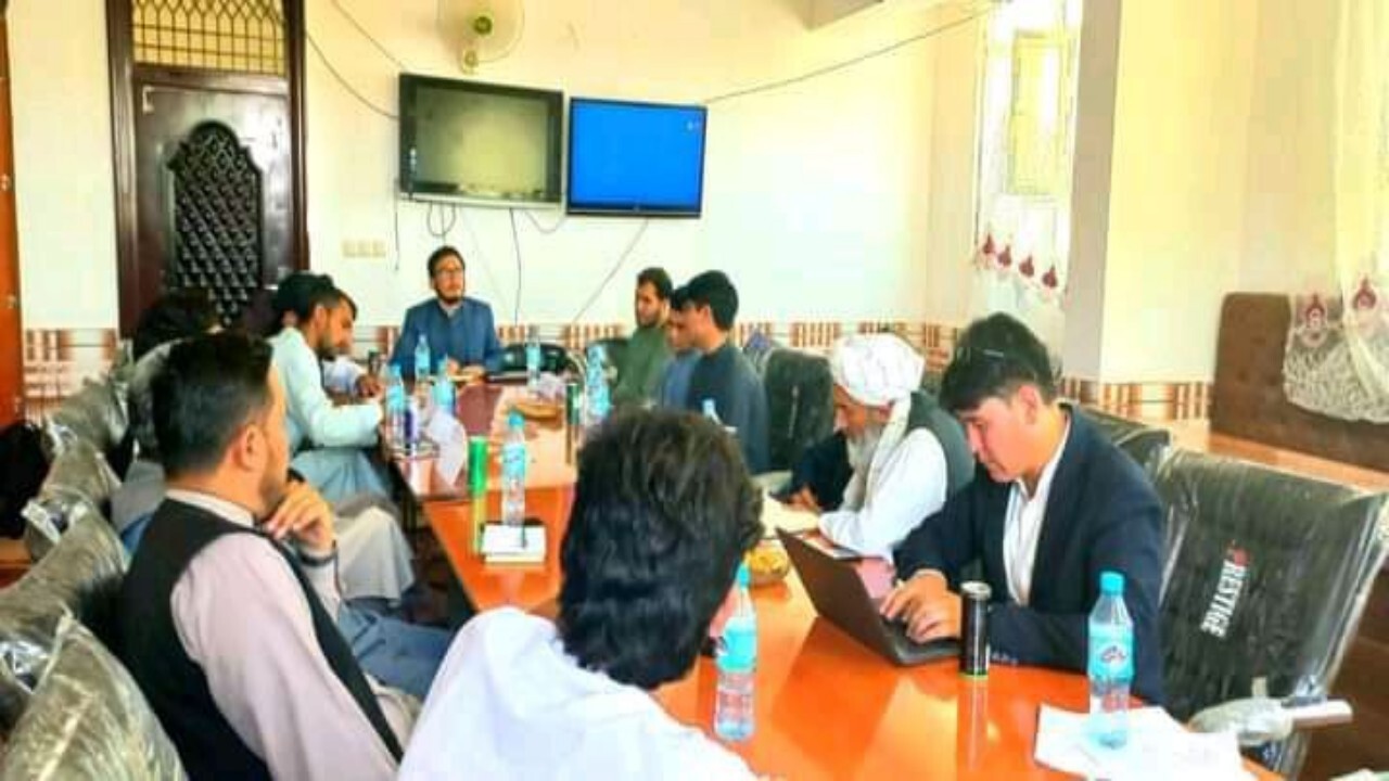 نشست همکاری دوجانبه رسانه‌ها و نهادهای آکادمیک خصوصی در بادغیس + تصاویر