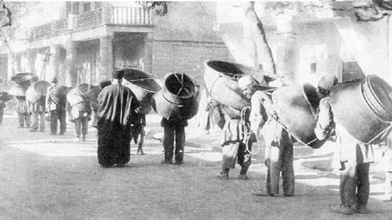 آن روز که سفارت انگلیس دیگ نذری بار گذاشت!