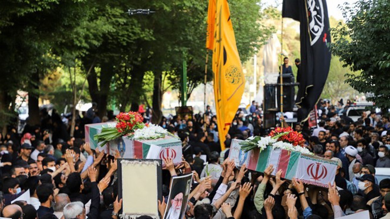 نصف جهان میزبان سه آلاله شهید خواهد بود