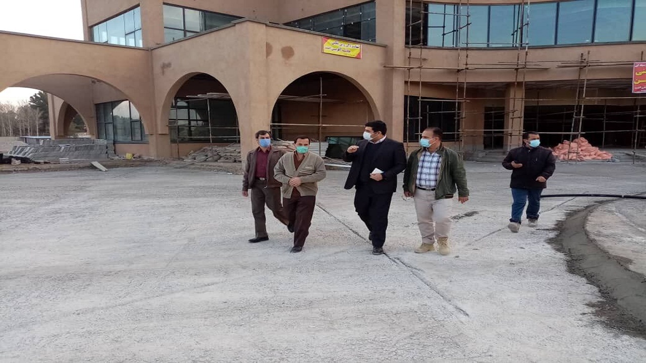 عزمی جزم و استوار برای تکمیل تالار بزرگ کرمان